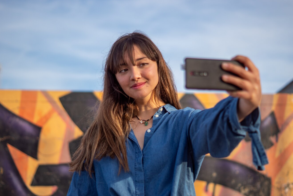 femme photo de profil stylée